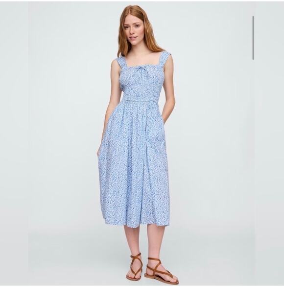 GAP Dresses & Skirts - Gap Dress Womens Large Blue Floral Ditsy Sleeveless Cottage Prairie Milkmaid